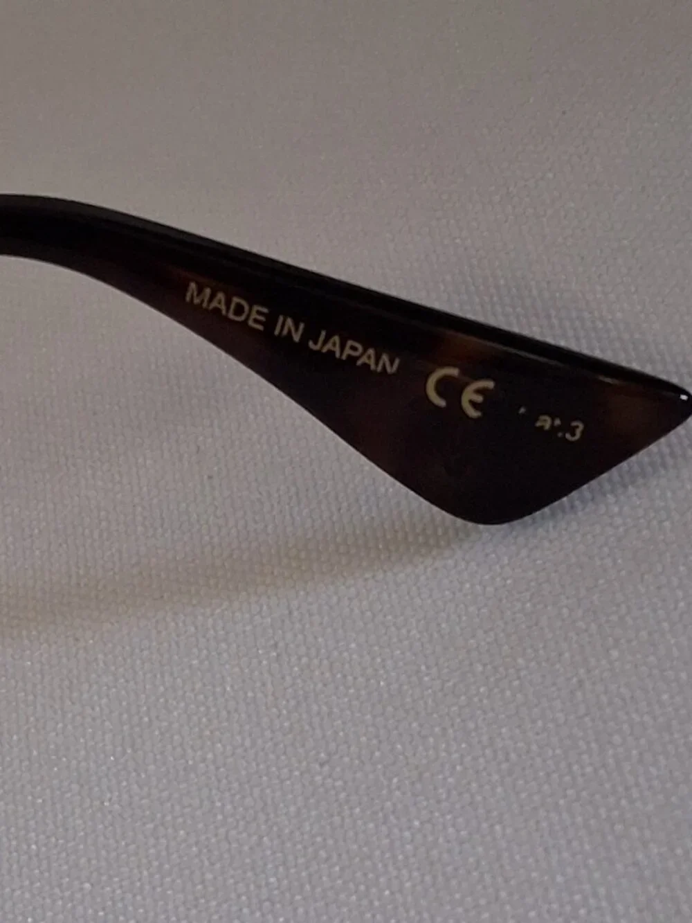 Gucci Pilot Urban Web Block Aviator Sunglasses – Gold/Green – GG0062S-003-57
